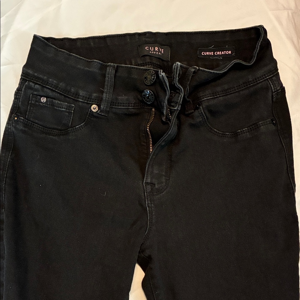Curve Creator High-Rise Jeans in Black - Women
